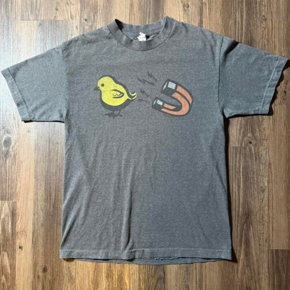 Mens Graphic T Shirt Bird Magnet Funny Humor‎ Novelty Top Tee Gray